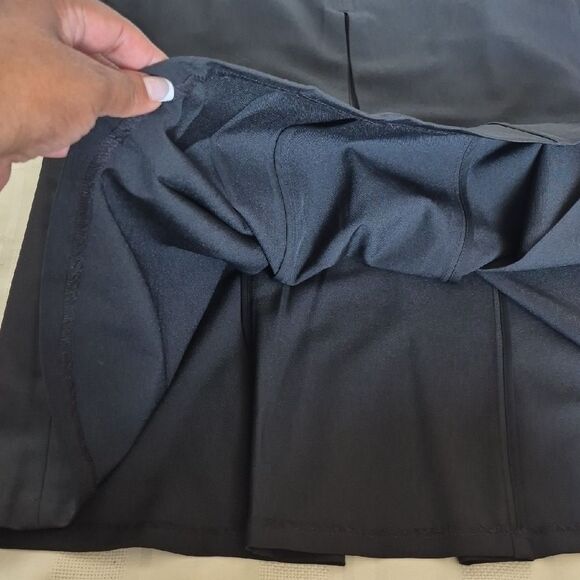 Banana Republic Classic Black A-Line Skirt - Picture 11 of 16